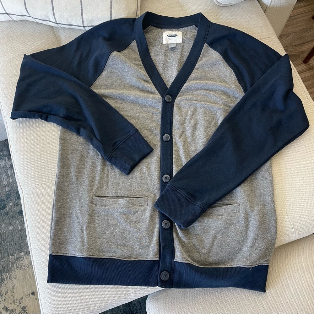 NWOT Old Navy Men's Gray and Navy Large Cardigan Sweater